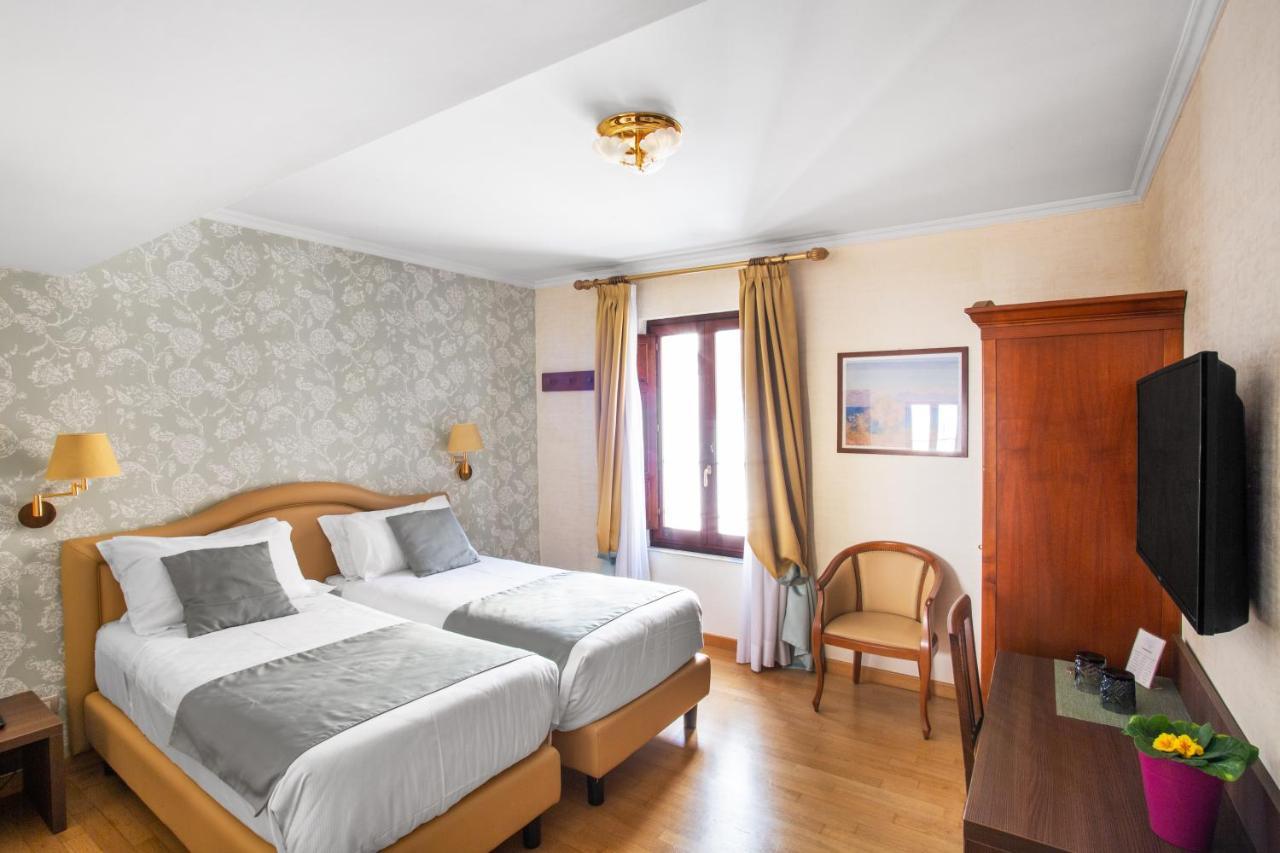 Hotel Piazza Di Spagna Róma Kültér fotó