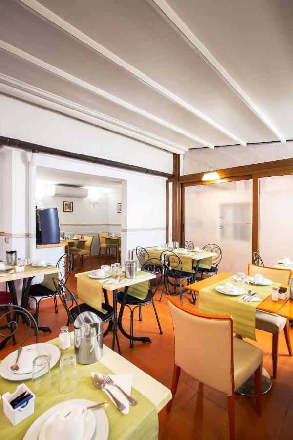 Hotel Piazza Di Spagna Róma Kültér fotó